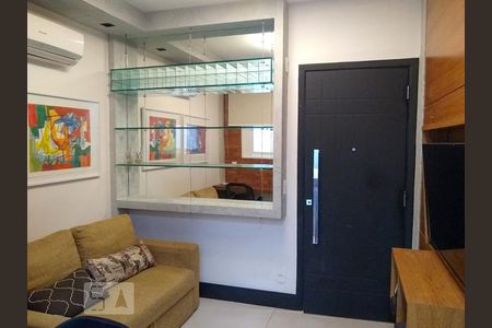 Apartamento para alugar com 32m², 1 quarto e sem vaga Apartamento para alugar com 32m², 1 quarto e sem vagaSala