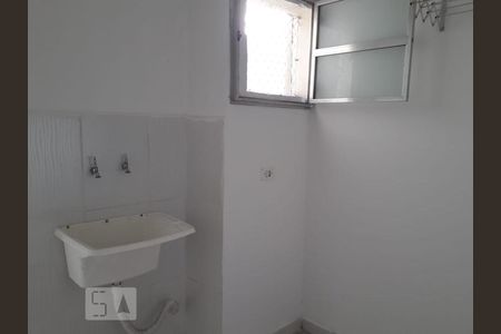 Casa para alugar com 75m², 2 quartos e sem vagaÁrea de Serviço