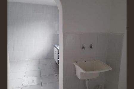 Casa para alugar com 75m², 2 quartos e sem vagaÁrea de Serviço