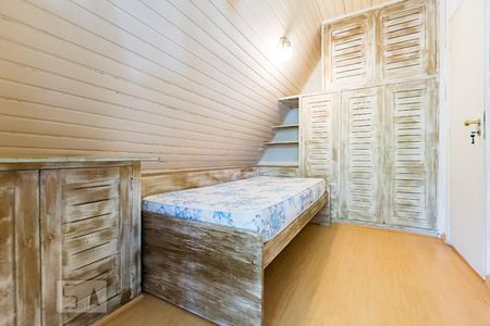 Casa para alugar com 1290m², 5 quartos e 4 vagasQuarto 
