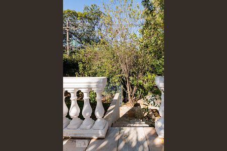 Casa para alugar com 1290m², 5 quartos e 4 vagasÁrea Externa