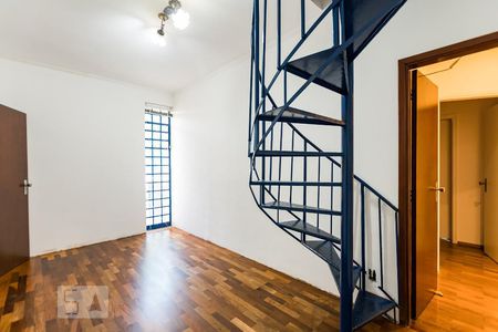 Casa para alugar com 1290m², 5 quartos e 4 vagasHall do Quartos 