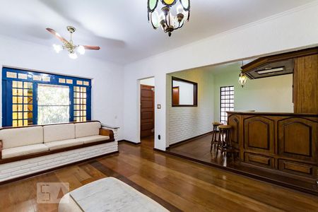 Sala de Estar de casa para alugar com 5 quartos, 450m² em Cidade Universitária, Campinas