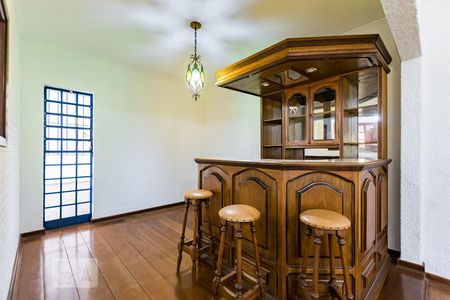 Sala de Estar de casa para alugar com 5 quartos, 1290m² em Cidade Universitária, Campinas