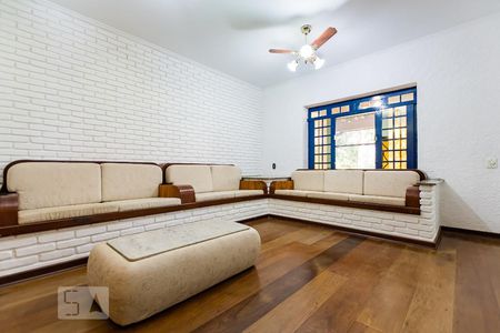 Sala de Estar de casa para alugar com 5 quartos, 450m² em Cidade Universitária, Campinas