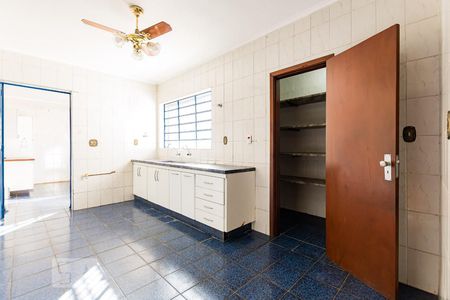 Casa para alugar com 1290m², 5 quartos e 4 vagasCozinha