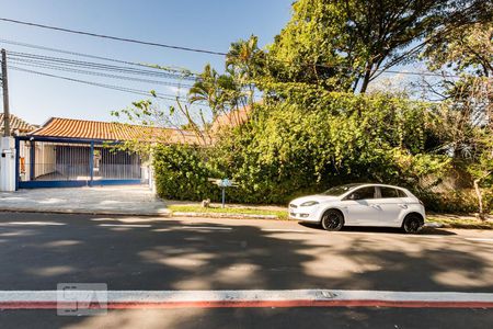 Casa para alugar com 1290m², 5 quartos e 4 vagasFachada da Casa