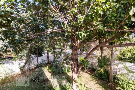 Casa para alugar com 1290m², 5 quartos e 4 vagasVista