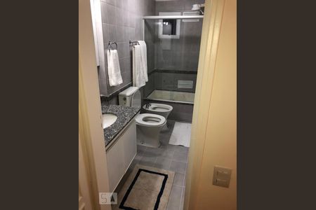 Banheiro de apartamento à venda com 1 quarto, 52m² em Planalto Paulista, São Paulo