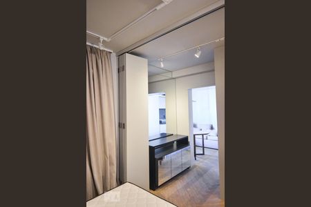 Studio - divisória para o ambiente de kitnet/studio para alugar com 1 quarto, 31m² em Jardim Paulista, São Paulo