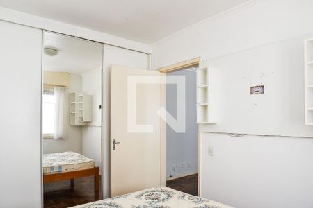 Quarto de apartamento para alugar com 1 quarto, 47m² em Vila Ipiranga, Porto Alegre
