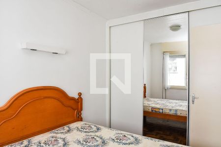 Quarto de apartamento para alugar com 1 quarto, 47m² em Vila Ipiranga, Porto Alegre