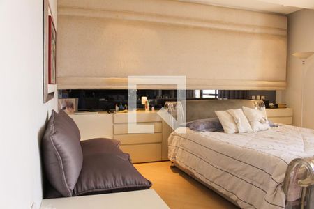 Apartamento à venda com 380m², 3 quartos e 4 vagasSuíte 3