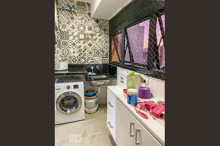 Apartamento à venda com 128m², 3 quartos e 2 vagasÁrea de Serviço