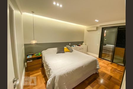 Apartamento à venda com 128m², 3 quartos e 2 vagasSuíte 