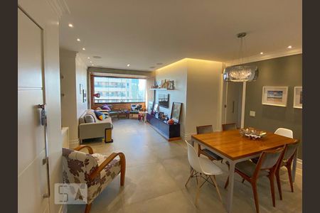 Apartamento à venda com 128m², 3 quartos e 2 vagasSala