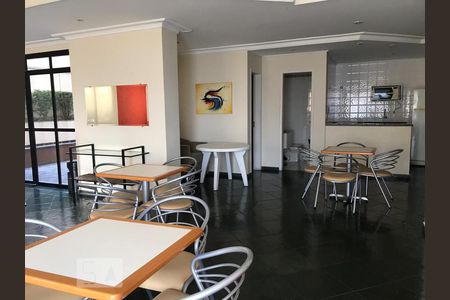 Apartamento para alugar com 62m², 2 quartos e 1 vagaÁrea comum - Salão de festas