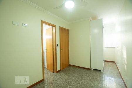 Quarto 2 de apartamento para alugar com 2 quartos, 90m² em Asa Sul, Brasília