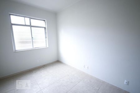 Quarto 1 de apartamento para alugar com 3 quartos, 75m² em Icaraí, Niterói