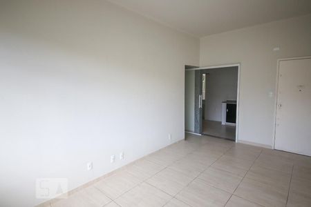 Sala de apartamento para alugar com 3 quartos, 75m² em Icaraí, Niterói