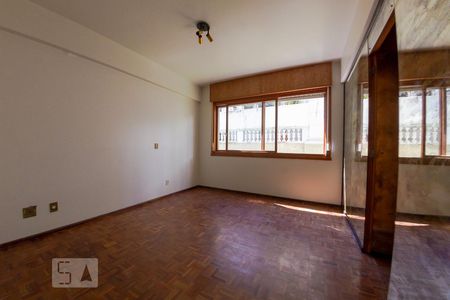 Apartamento à venda com 265m², 4 quartos e 2 vagas Apartamento à venda com 265m², 4 quartos e 2 vagasQuarto 2 - Suíte
