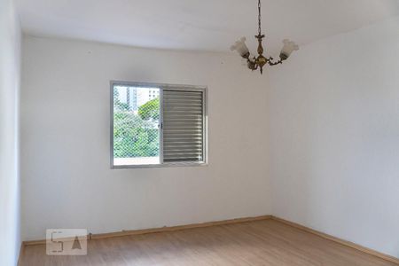 Apartamento à venda com 120m², 3 quartos e 1 vagaQuarto 2