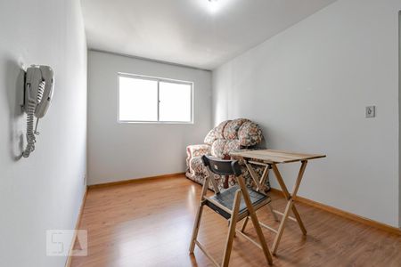 Sala de apartamento para alugar com 2 quartos, 53m² em Bigorrilho, Curitiba