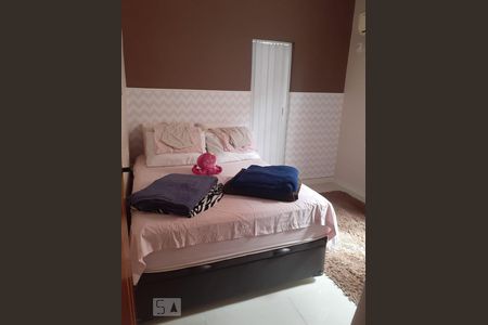 Suíte 2 de casa à venda com 2 quartos, 250m² em Barro Vermelho, Niterói