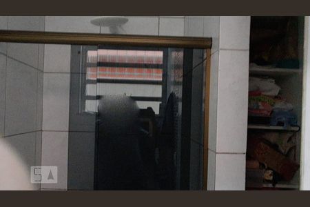 Casa à venda com 250m², 2 quartos e 2 vagasBanheiro da Suíte 2