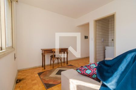 Kitnet de kitnet/studio para alugar com 1 quarto, 32m² em Azenha, Porto Alegre