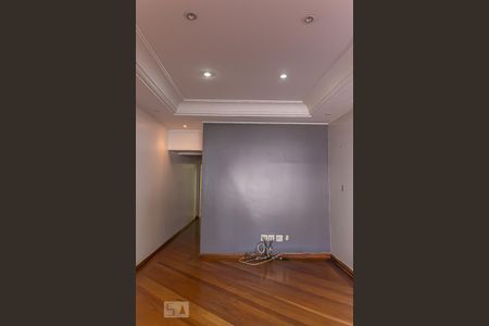 Sala de casa de condomínio para alugar com 3 quartos, 150m² em Vila Santo Estéfano, São Paulo