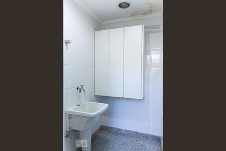 Casa de condomínio para alugar com 150m², 3 quartos e 2 vagasÁrea de Serviço