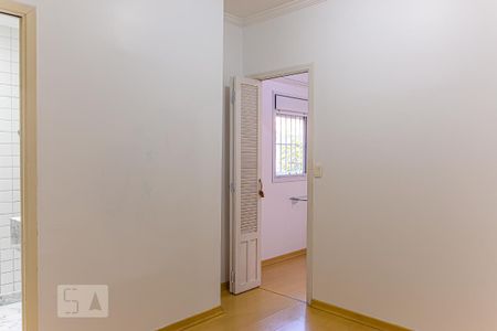 Casa de condomínio para alugar com 150m², 3 quartos e 2 vagasSuíte