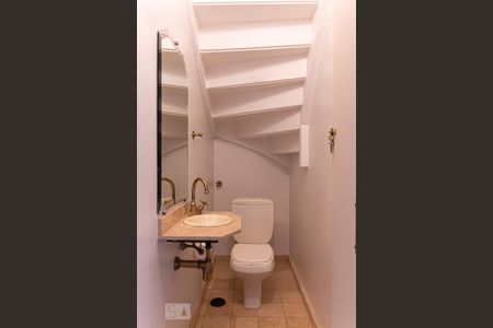 Casa de condomínio para alugar com 150m², 3 quartos e 2 vagasLavabo