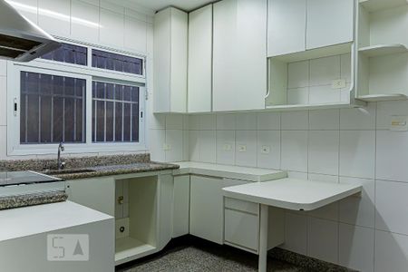 Casa de condomínio para alugar com 150m², 3 quartos e 2 vagasCozinha