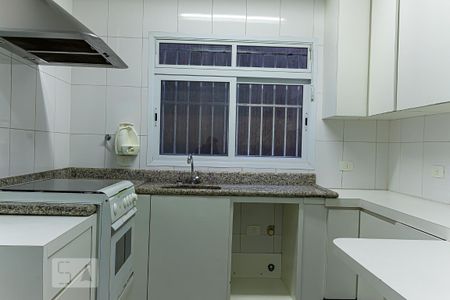 Casa de condomínio para alugar com 150m², 3 quartos e 2 vagasCozinha