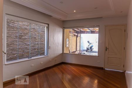 Sala de casa de condomínio para alugar com 3 quartos, 150m² em Vila Santo Estéfano, São Paulo