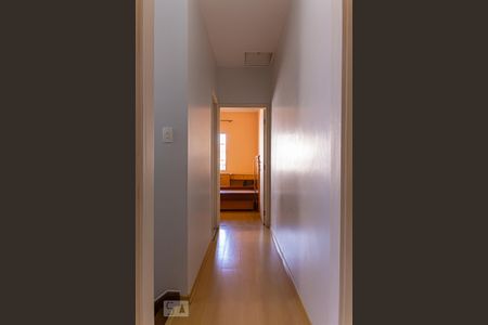 Casa de condomínio para alugar com 150m², 3 quartos e 2 vagasCorredor