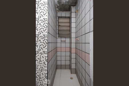 Apartamento para alugar com 92m², 2 quartos e sem vagaBanheiro