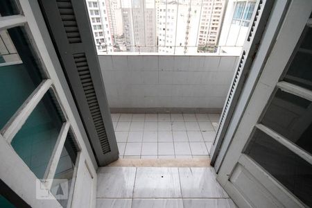 Apartamento para alugar com 92m², 2 quartos e sem vagaVaranda