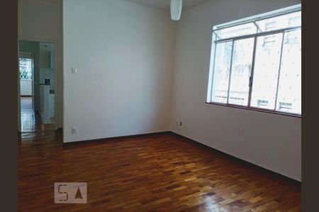 Apartamento para alugar com 50m², 2 quartos e sem vagaSala