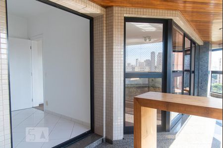 Varanda de apartamento para alugar com 4 quartos, 204m² em Jardim Vila Mariana, São Paulo