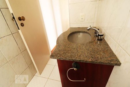 Apartamento à venda com 67m², 2 quartos e 1 vagaBanheiro