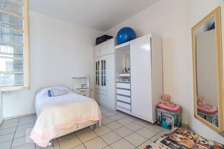 Dormitório 1 de apartamento à venda com 4 quartos, 110m² em Jardim Floresta, Porto Alegre