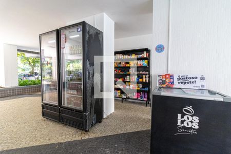 Apartamento à venda com 180m², 3 quartos e 1 vagaMini Mercado