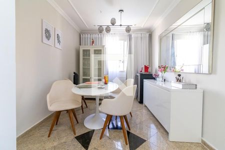 Apartamento à venda com 180m², 3 quartos e 1 vagaSala de Jantar