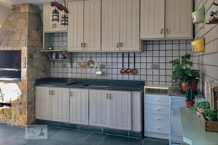 Casa para alugar com 400m², 4 quartos e 4 vagas Casa para alugar com 400m², 4 quartos e 4 vagasChurrasqueira