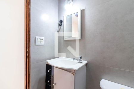 Apartamento à venda com 58m², 2 quartos e 1 vaga Apartamento à venda com 58m², 2 quartos e 1 vagaBanheiro