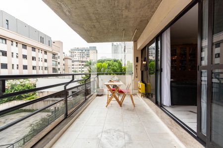 Varanda de apartamento para alugar com 3 quartos, 250m² em Real Parque, São Paulo