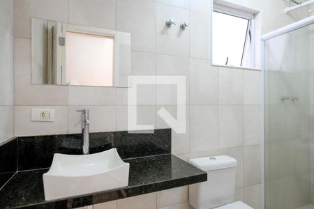 Casa para alugar com 215m², 3 quartos e 4 vagasBanheiro Social